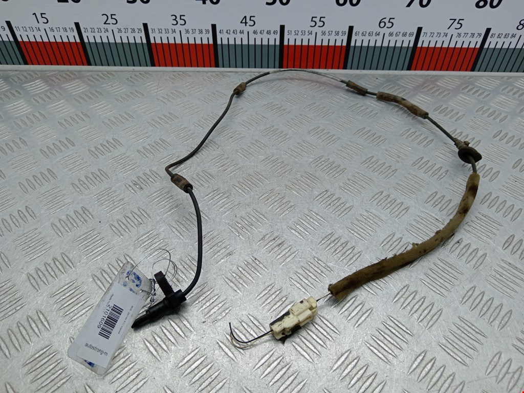 Датчик ABS задний левый TOYOTA RAV 4 XA30 2006-2012