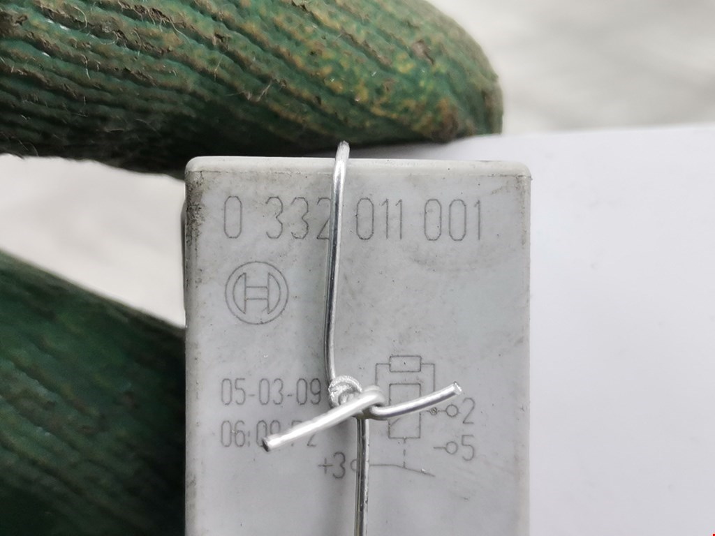 Реле TOYOTA Avensis 2003-2008