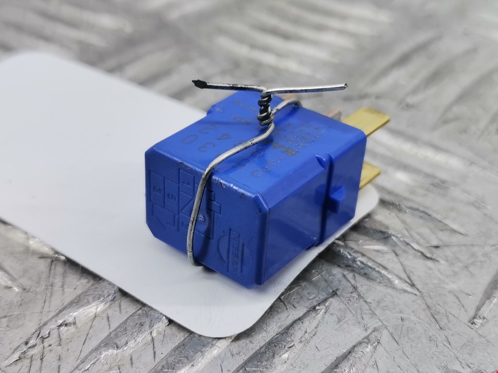 Реле RENAULT Koleos HY 2008-2016