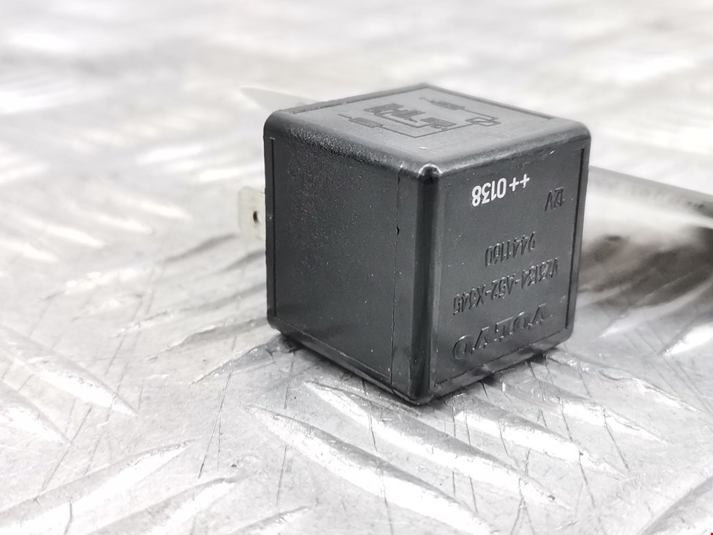 Реле VOLVO V70 II 2000-2007