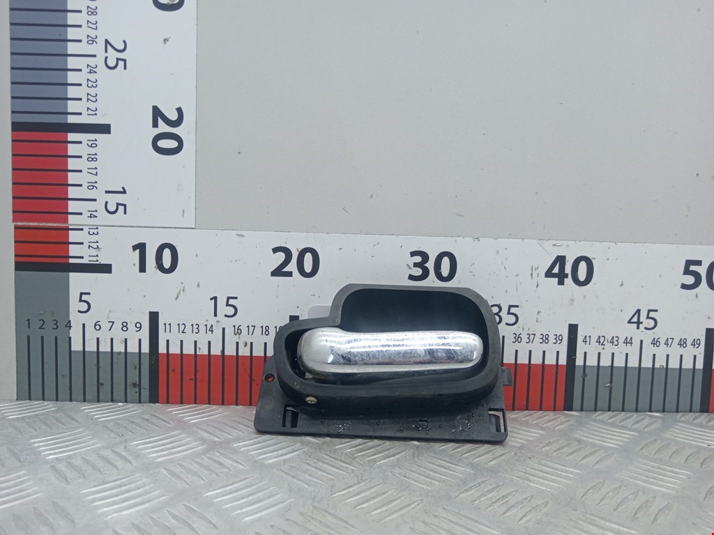 Ручка дверная задняя внутренняя левая LINCOLN Town Car III 1997-2011