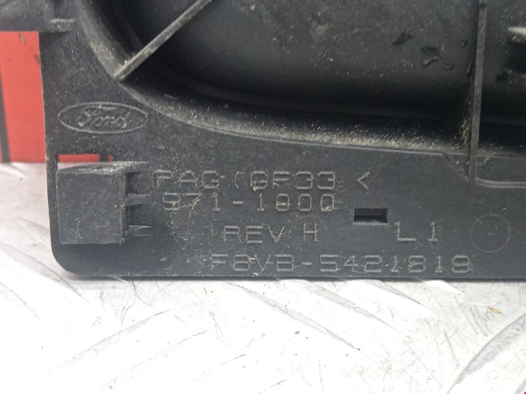 Ручка дверная задняя внутренняя левая LINCOLN Town Car III 1997-2011