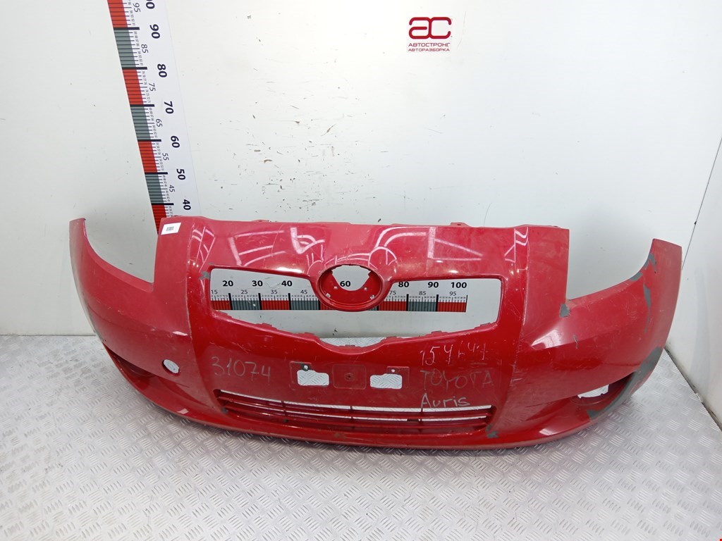 Бампер передний TOYOTA Yaris 1999-2005