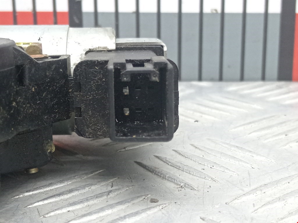 Стеклоподъемник задний левый MAZDA Mazda 6 GG 2000-2007