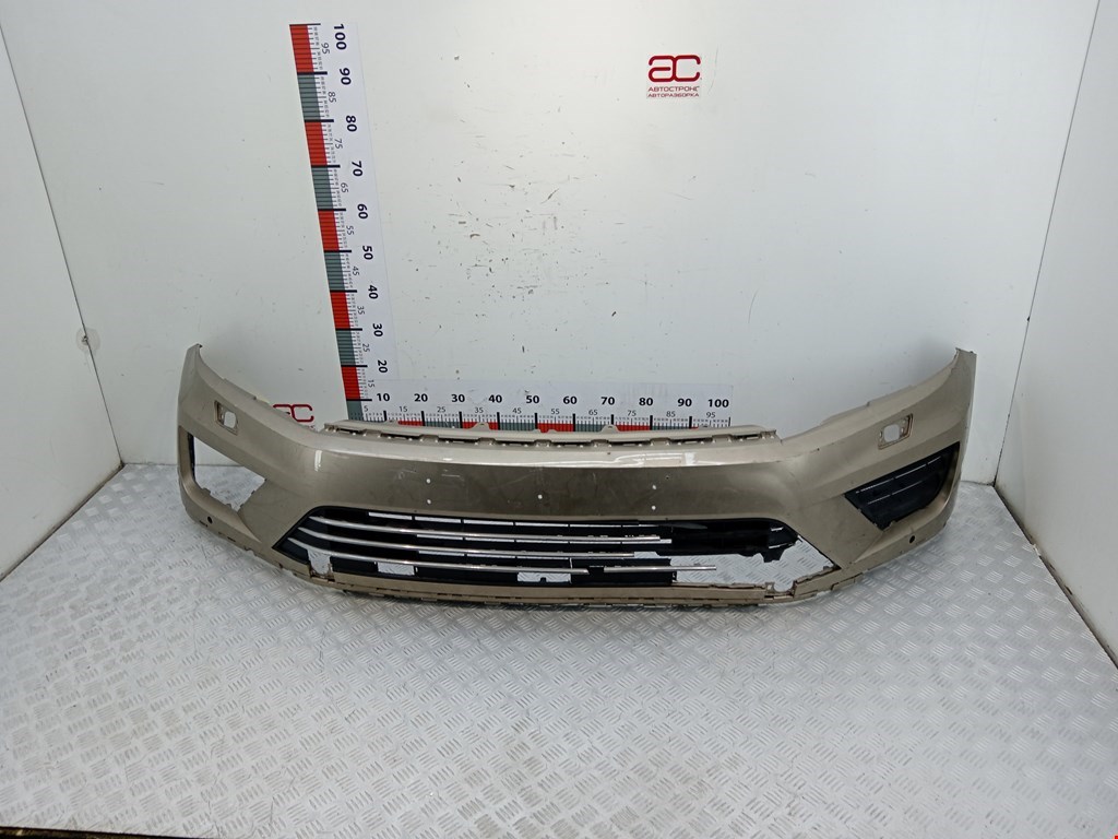 Бампер передний VOLKSWAGEN Touareg 2010-2018