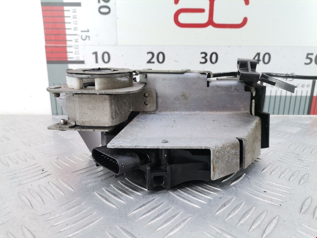 Замок двери передней правой FORD Transit 2014-н.в.