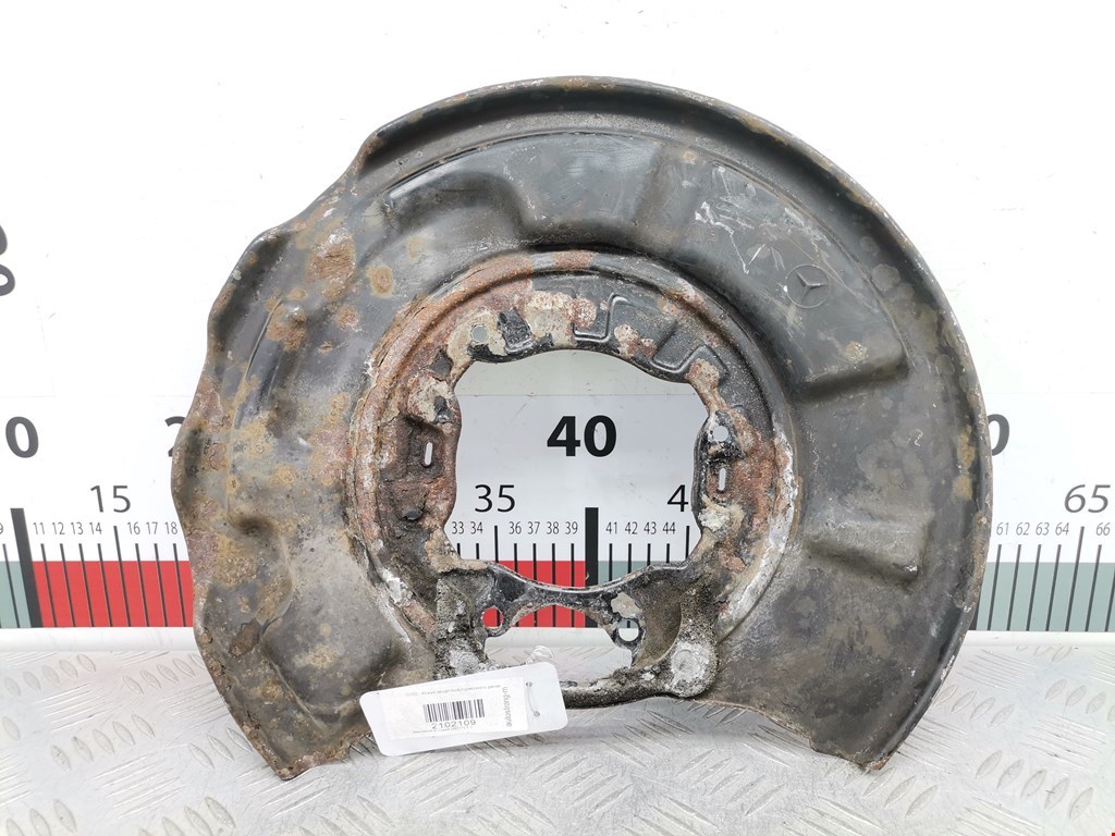 Кожух защитный тормозного диска Mercedes E-Class (W211) (2002-2009)