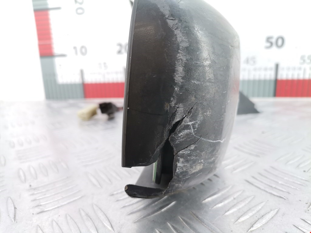 Зеркало правое VOLKSWAGEN Passat B3 1988-1993