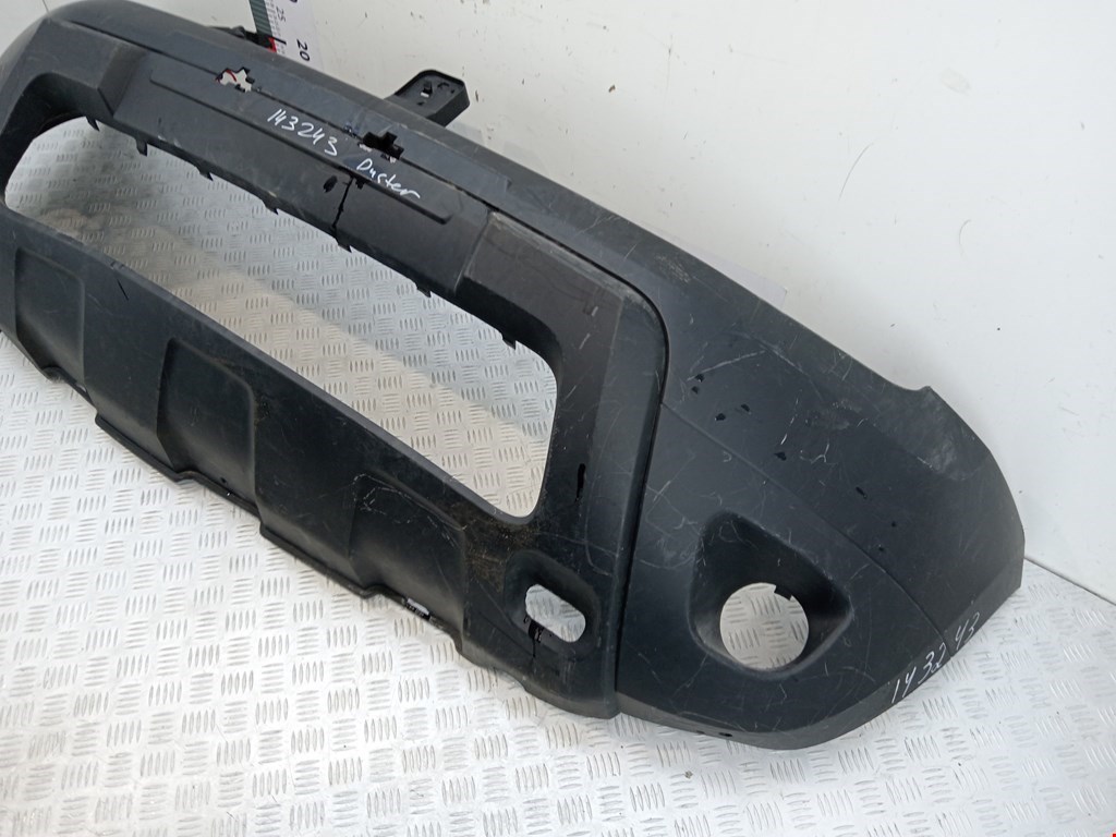 Бампер передний RENAULT Duster 2011-2021