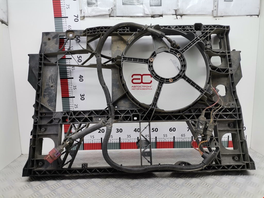 Диффузор (кожух) вентилятора RENAULT Master 1998-2010