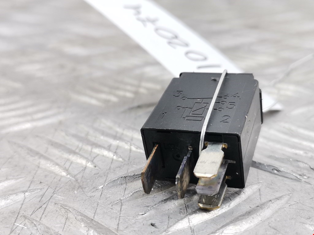 Реле MAZDA Tribute 2000-2007