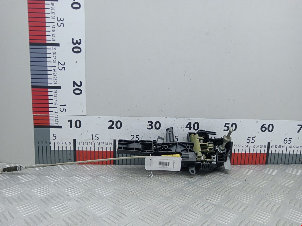 Ручка двери передней наружная правая BMW 1er E81\E87 2004-2011