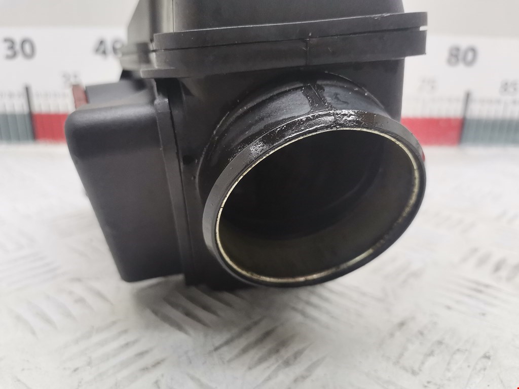 Корпус воздушного фильтра MERCEDES-BENZ C-Class C-klasse W204 2007-2015