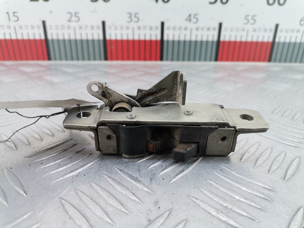 Замок двери сдвижной Mercedes Sprinter 2 (W906) (2006-2016)