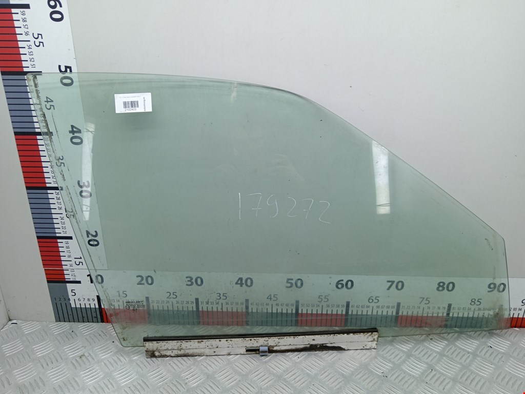 Стекло двери переднее правое OPEL Astra F 1991-2000