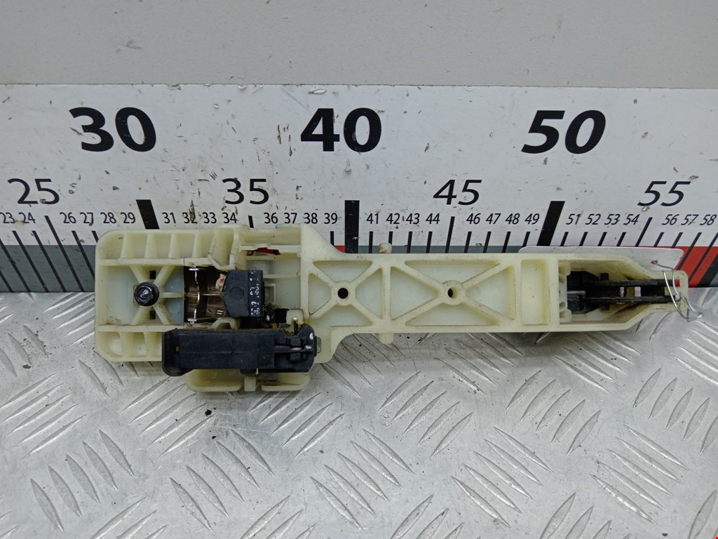 Ручка двери задней наружная левая HYUNDAI Sonata VI YF 2009-2014