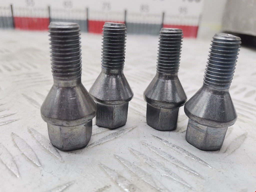 Болты RENAULT Laguna 2001-2007