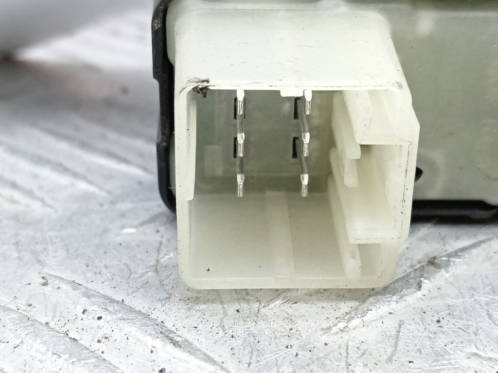 Кнопка стеклоподъемника DODGE Avenger 2007-2014