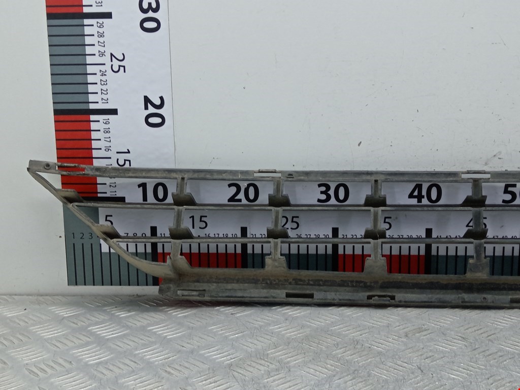 Решетка в бампер VOLVO XC60 I 2008-2017