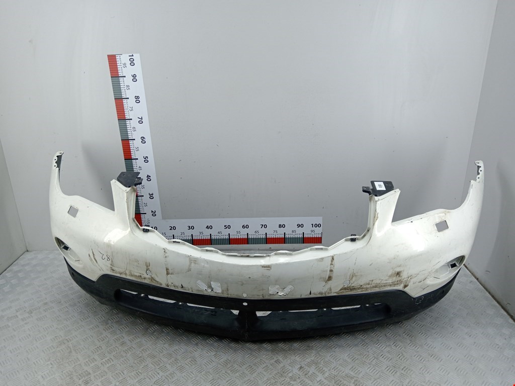 Бампер передний INFINITI QX56/QX80 2004-2010