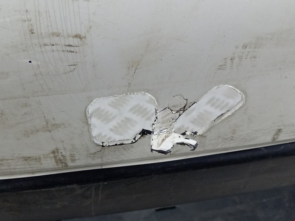 Бампер передний INFINITI QX56/QX80 2004-2010