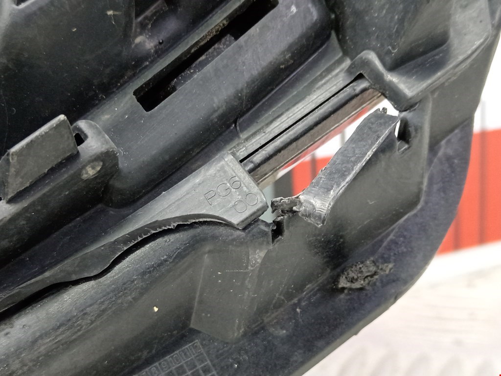 Решетка радиатора SKODA Octavia A7 2013-2020