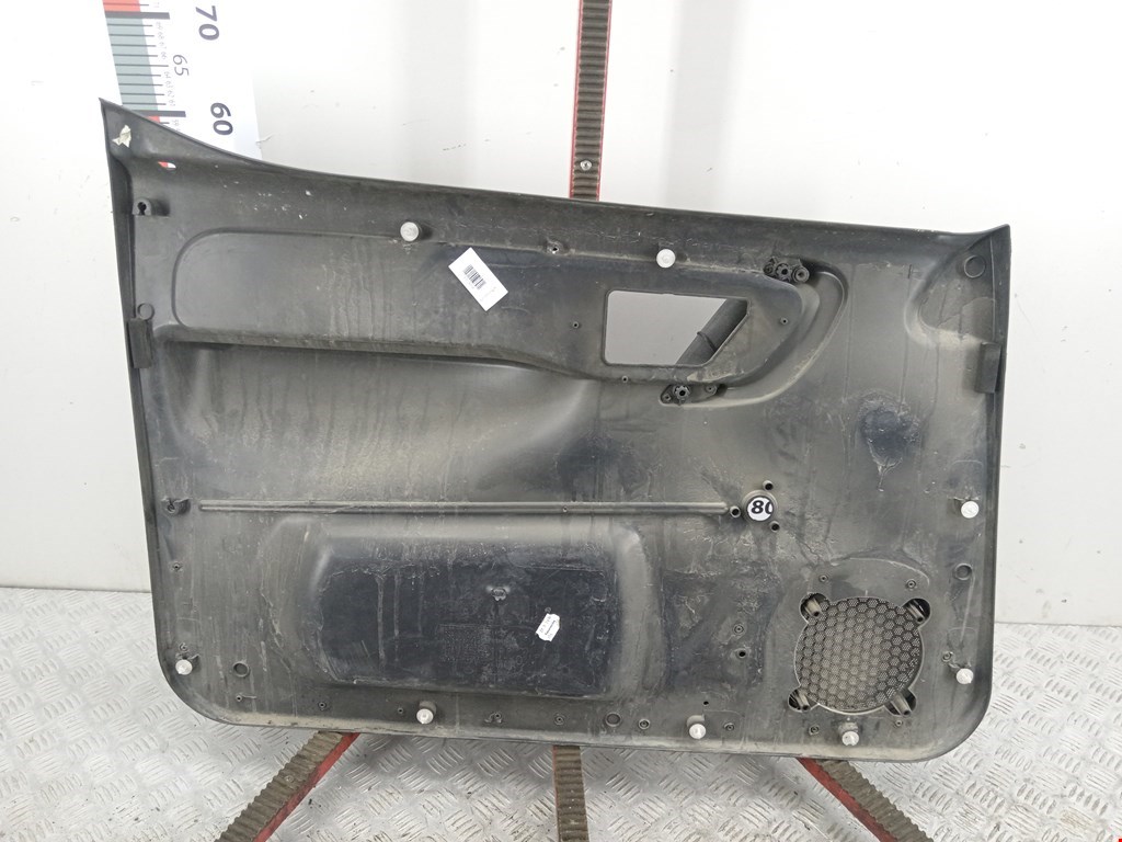 Обшивка двери передняя правая CITROEN Berlingo 1996-2012