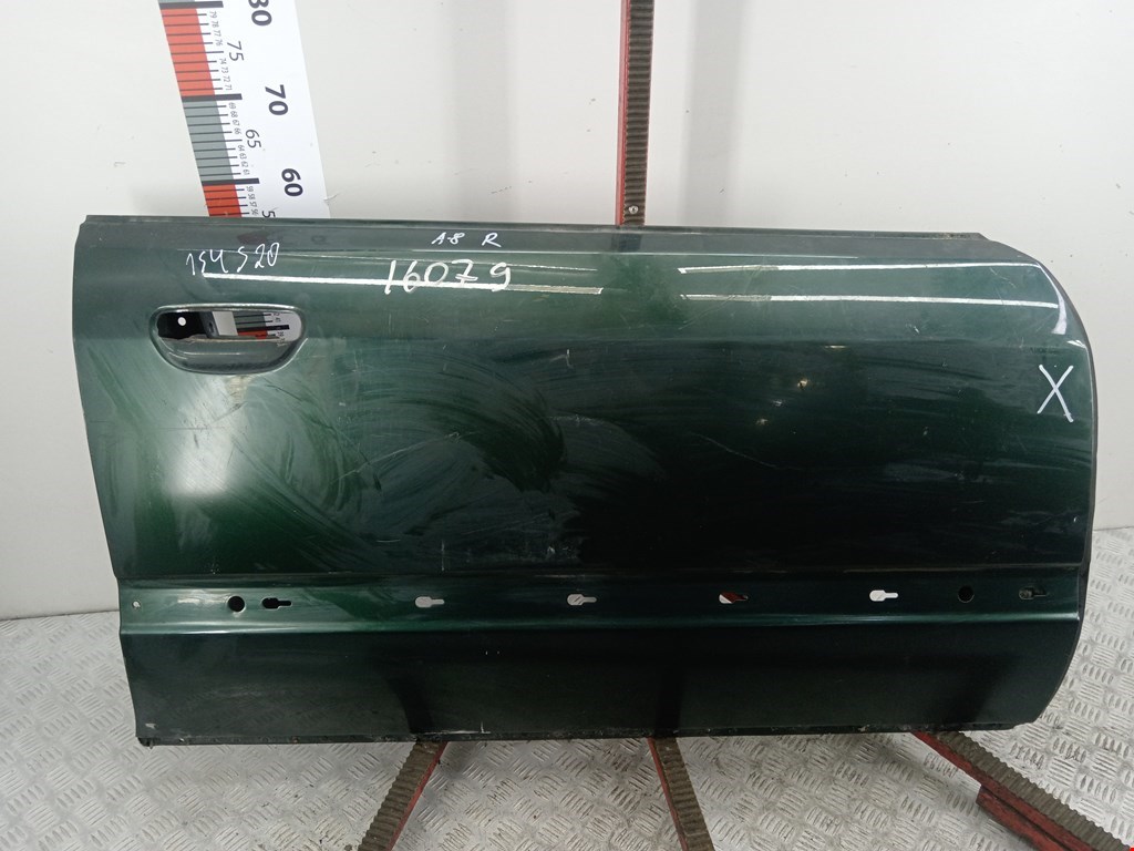 Дверь передняя правая AUDI A8 D2 1994-2002