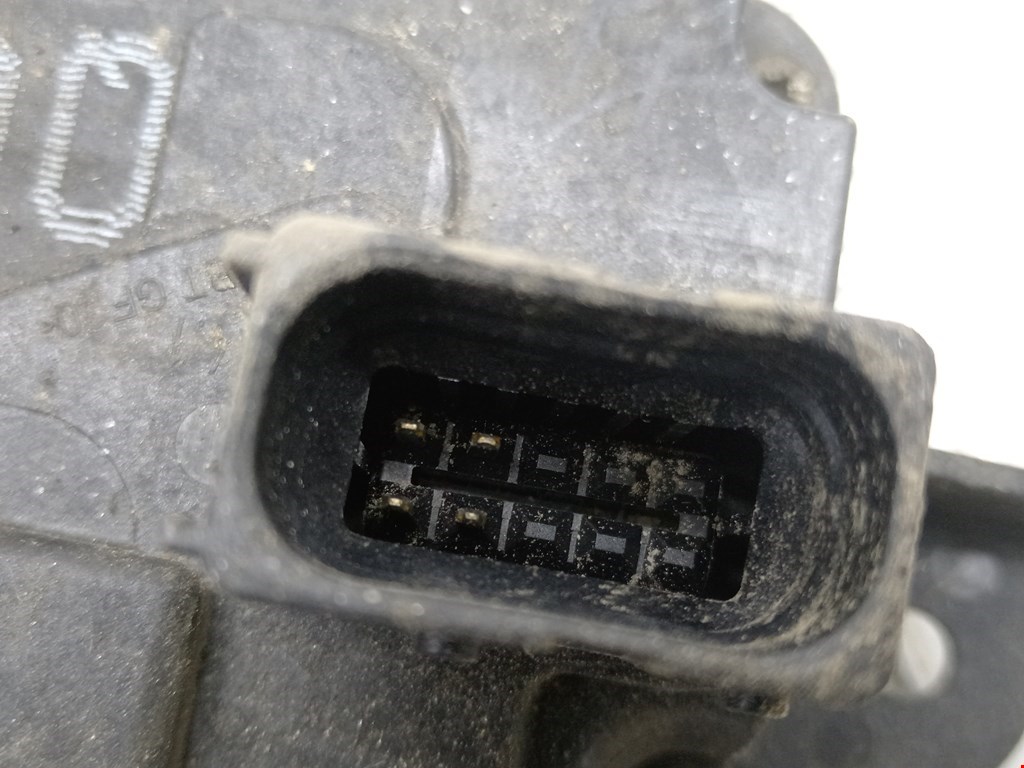 Замок двери передней правой OPEL Astra H/Family 2004-2015