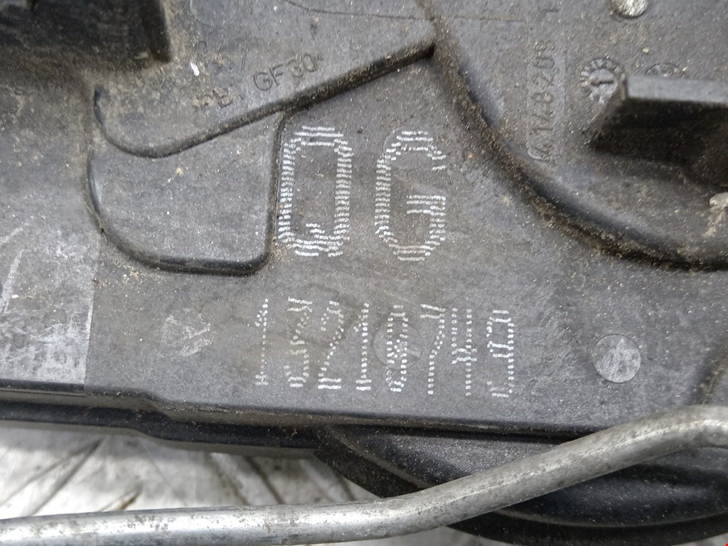 Замок двери передней правой OPEL Astra H/Family 2004-2015