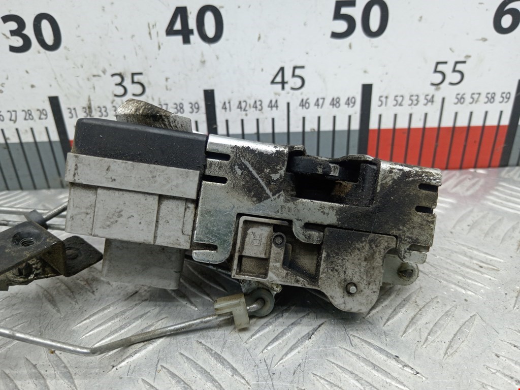 Замок двери передней правой CITROEN Berlingo 1996-2012