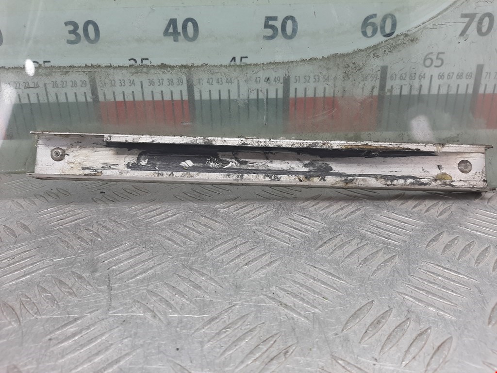 Стекло двери переднее правое PONTIAC Trans Sport 1989-1996