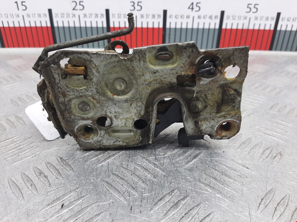 Замок двери передней правой PONTIAC Trans Sport 1989-1996