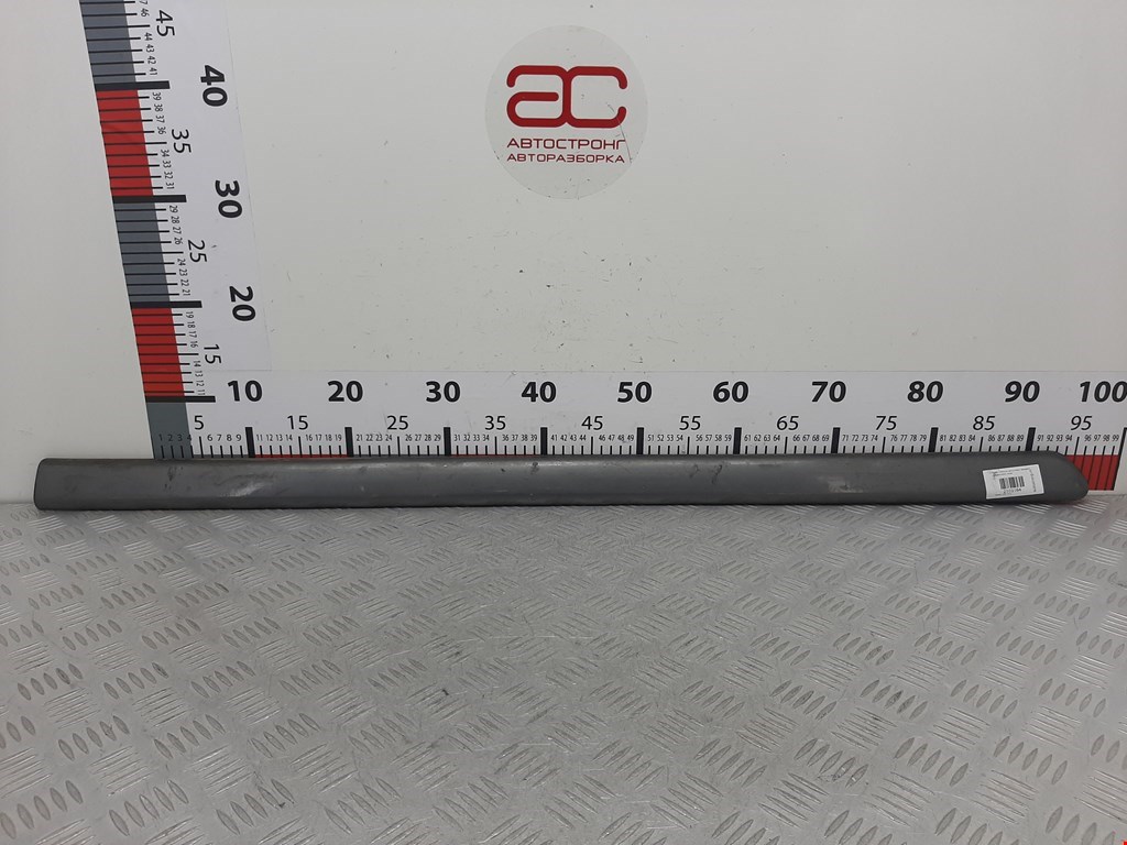 Накладка (молдинг) двери передней левой Pontiac Trans Sport 1 (1990-1996)