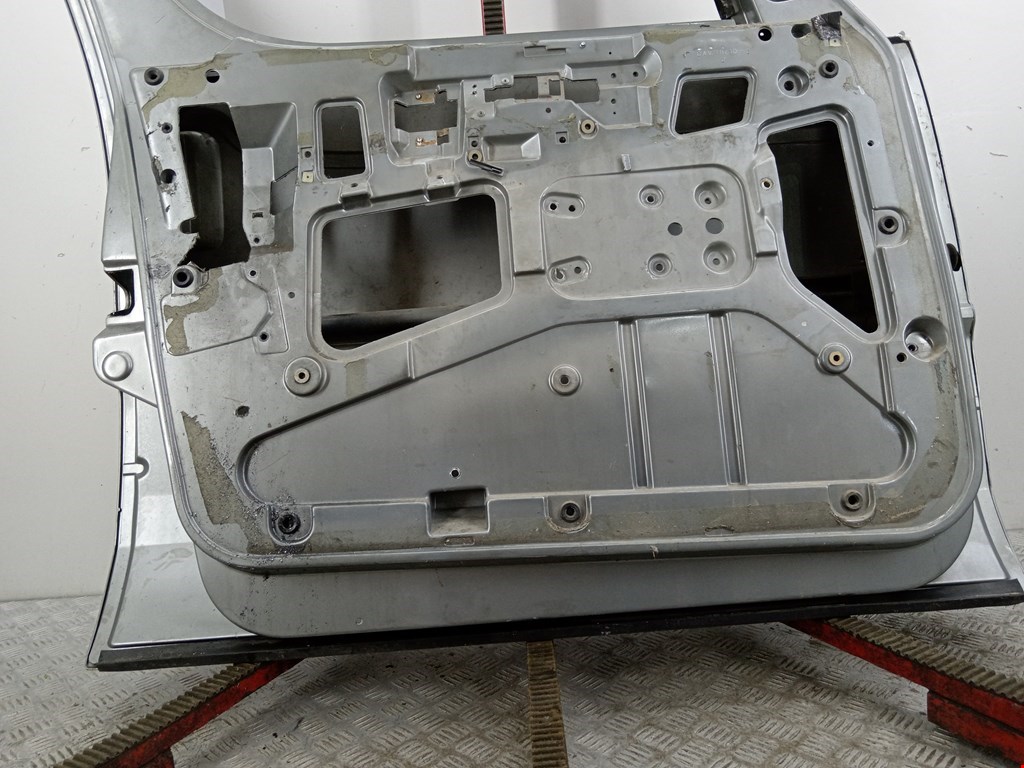 Дверь передняя левая PONTIAC Trans Sport 1989-1996