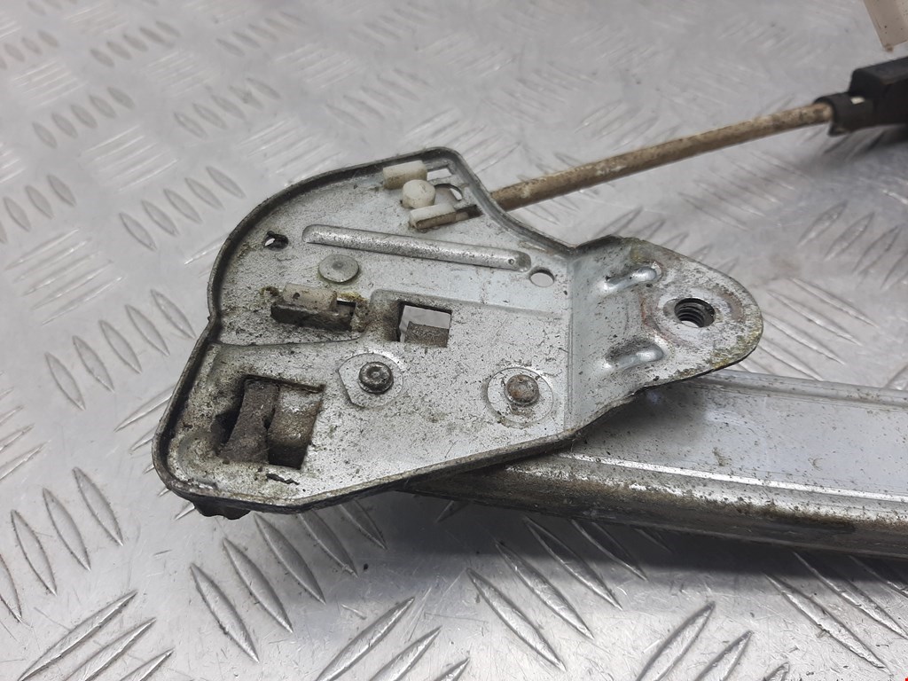 Стеклоподъемник передний правый MAZDA 323 BA 1994-1998