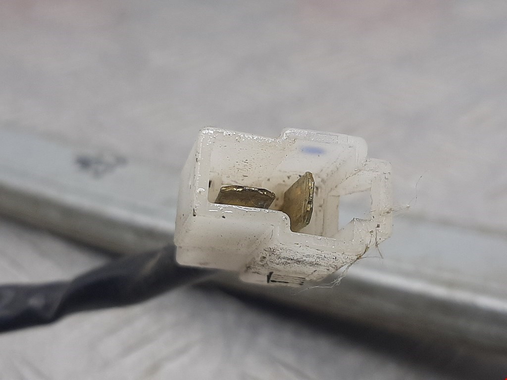 Стеклоподъемник передний правый MAZDA 323 BA 1994-1998