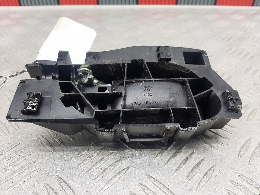 Ручка дверная передняя внутренняя левая PEUGEOT 308 2007-2015