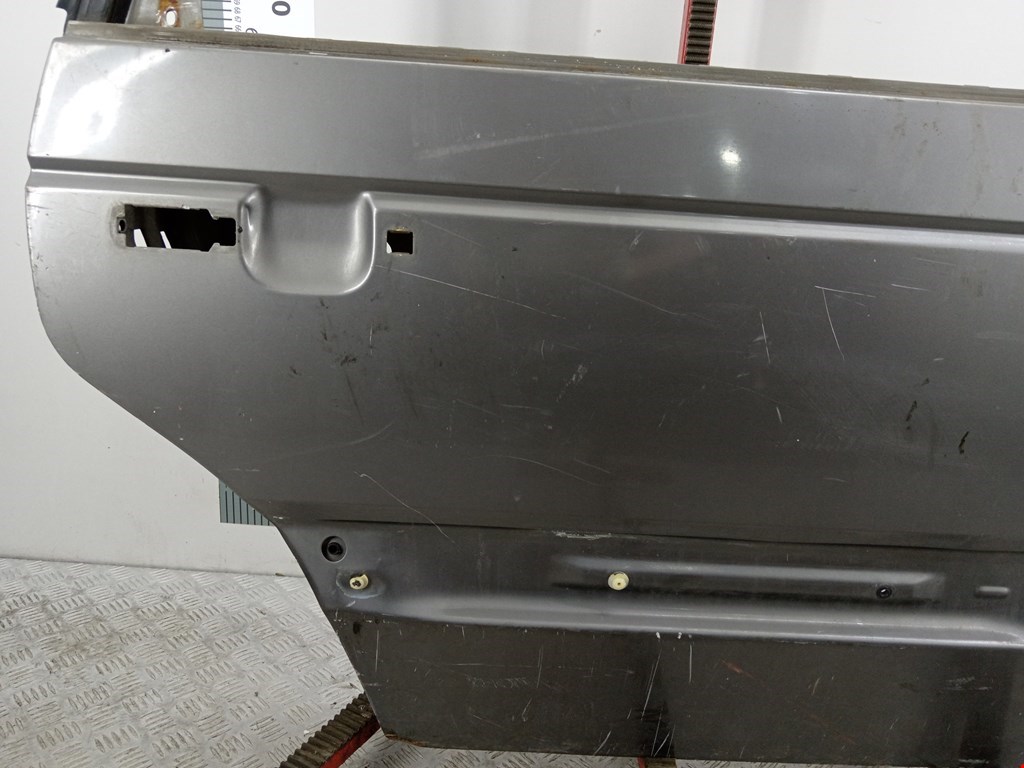 Дверь задняя правая VOLKSWAGEN Passat B3 1988-1993