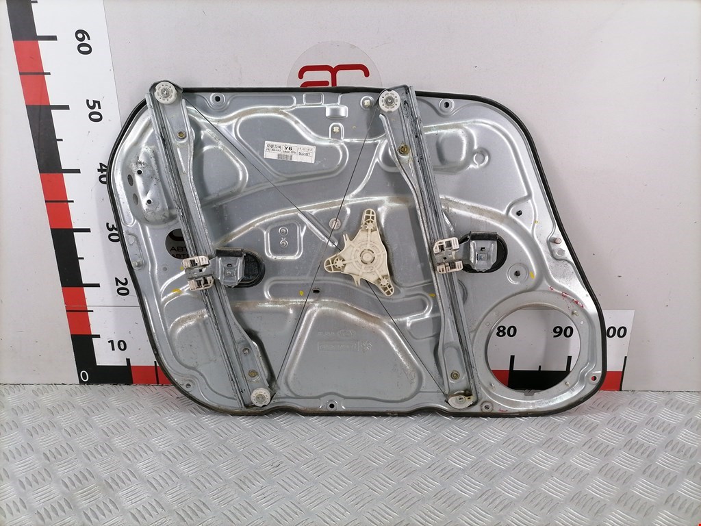 Стеклоподъемник передний правый HYUNDAI i30 2007-2012