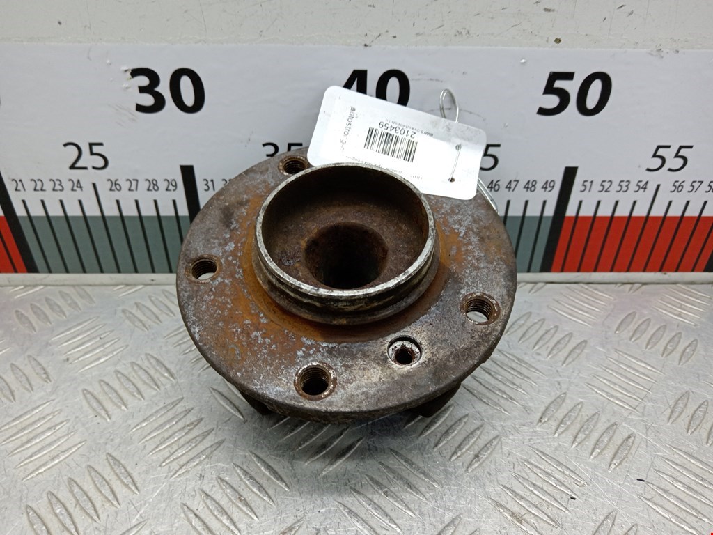 Ступица передняя левая/правая BMW 5er 5 серия E60/E61 2003-2010