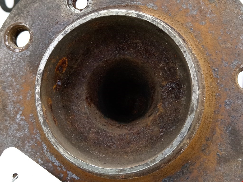 Ступица передняя левая/правая BMW 5er 5 серия E60/E61 2003-2010