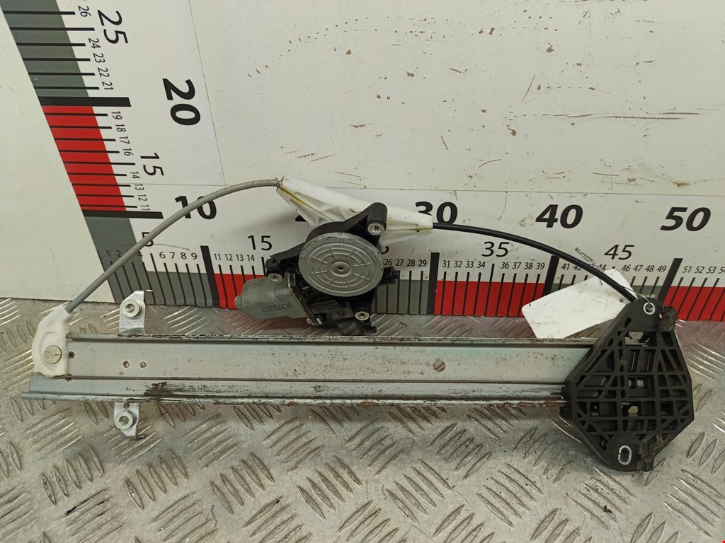 Стеклоподъемник задний правый SUBARU Forester III 2008-2013