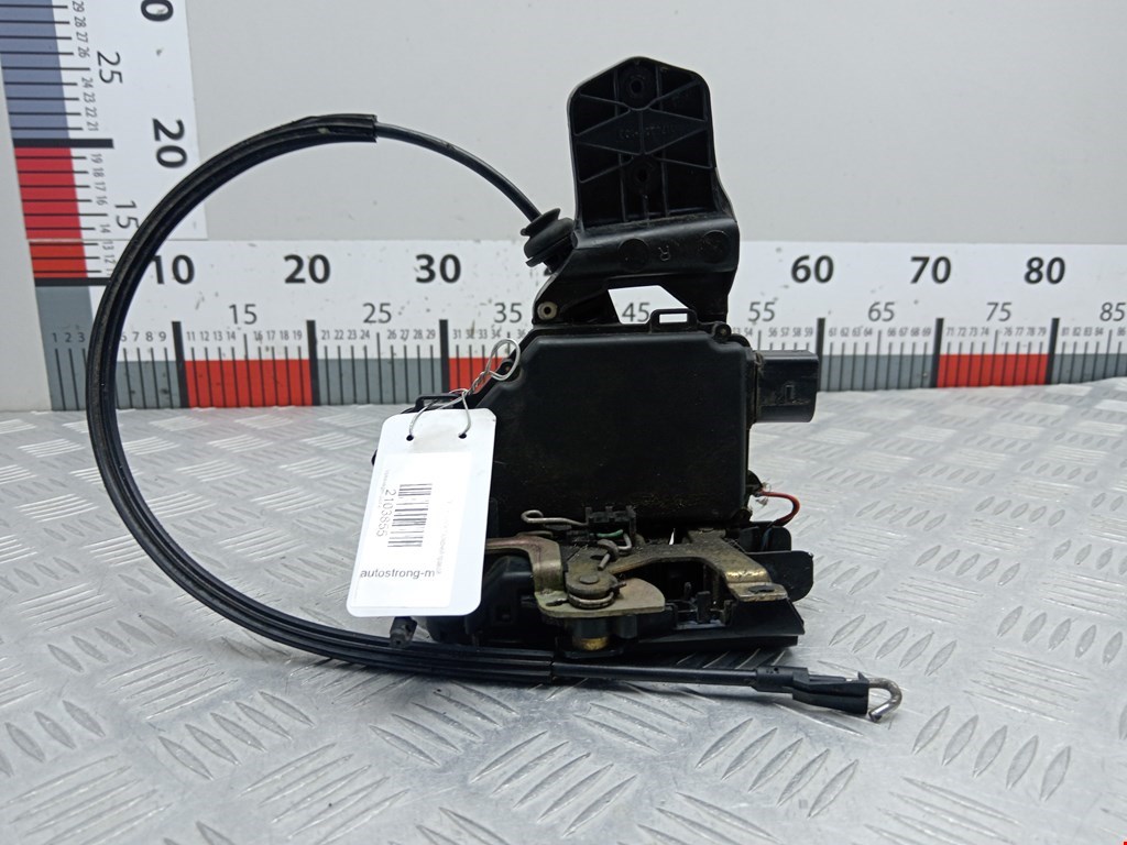 Замок двери передней правой VOLKSWAGEN Golf IV 1997-2003
