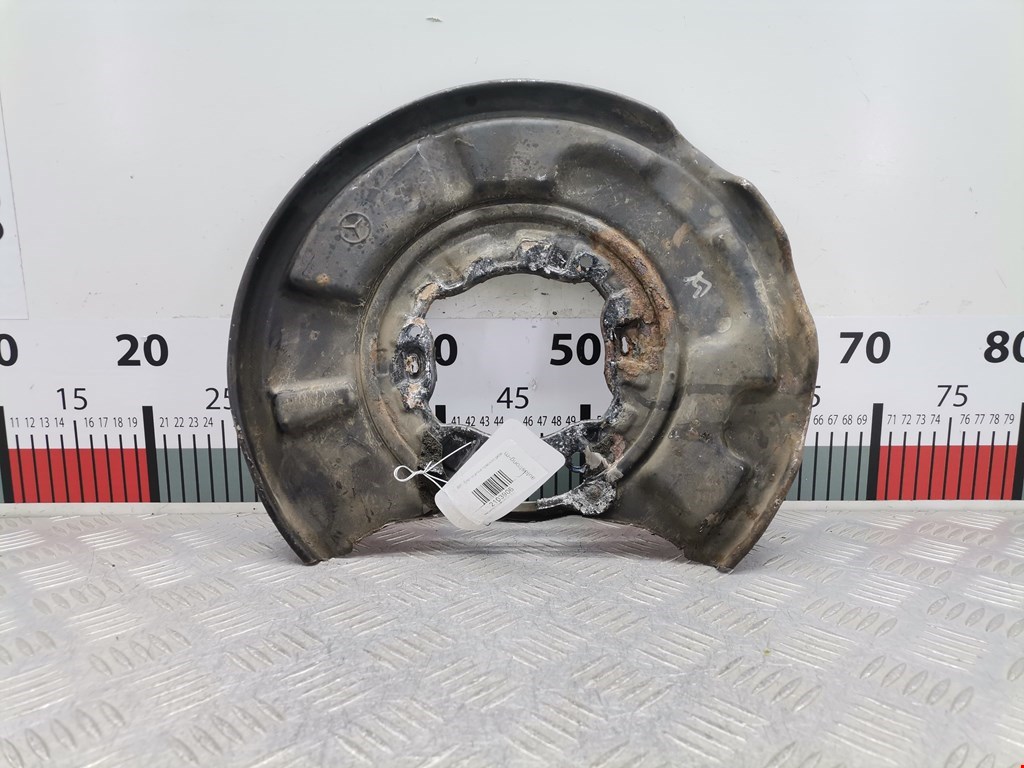 Кожух защитный тормозного диска Mercedes E-Class (W211) (2002-2009)