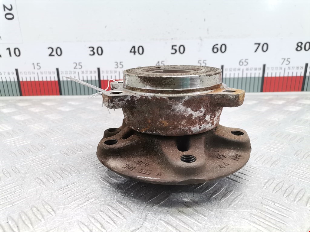 Ступица задняя левая/правая VOLKSWAGEN Touareg 2010-2018