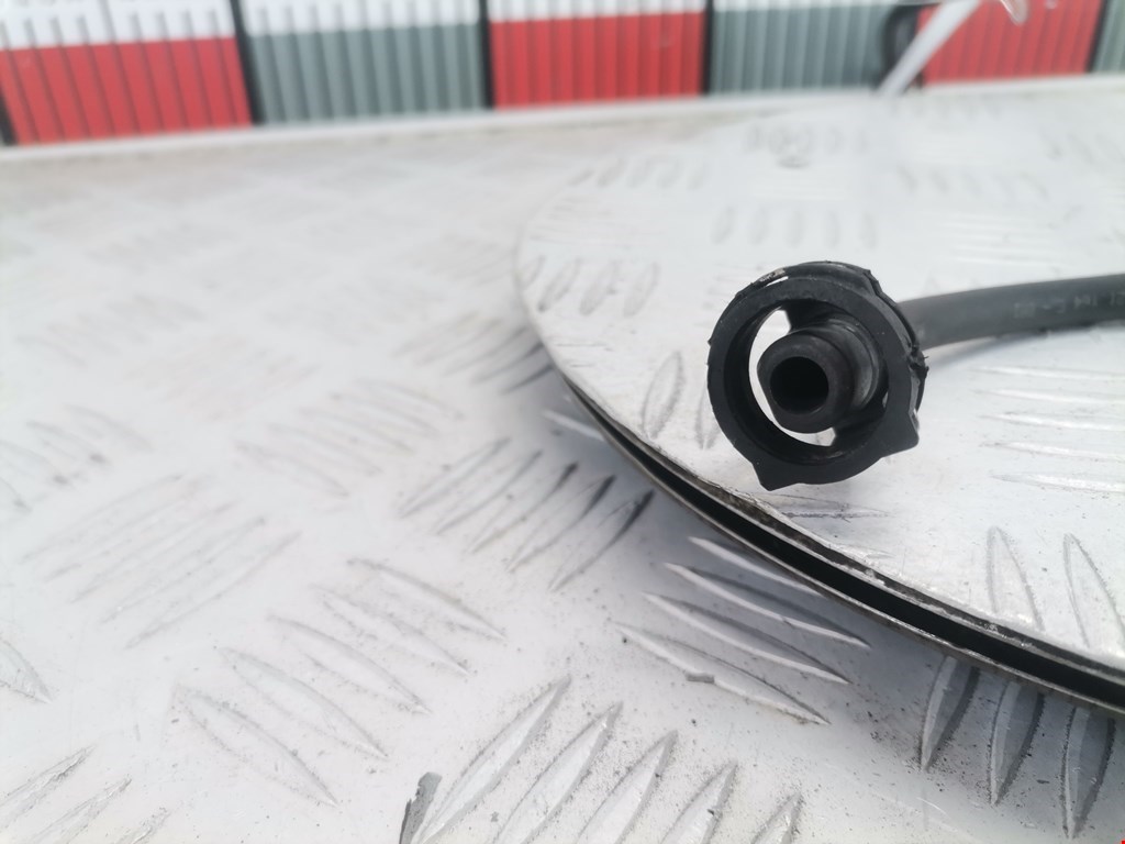 Патрубок AUDI A4 B8 2007-2015