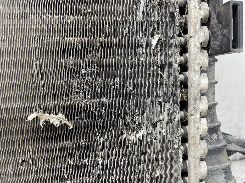 Радиатор основной AUDI A4 B8 2007-2015