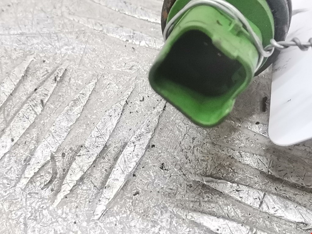 Датчик температуры (охлаждающей жидкости) FORD Focus II 2005-2011