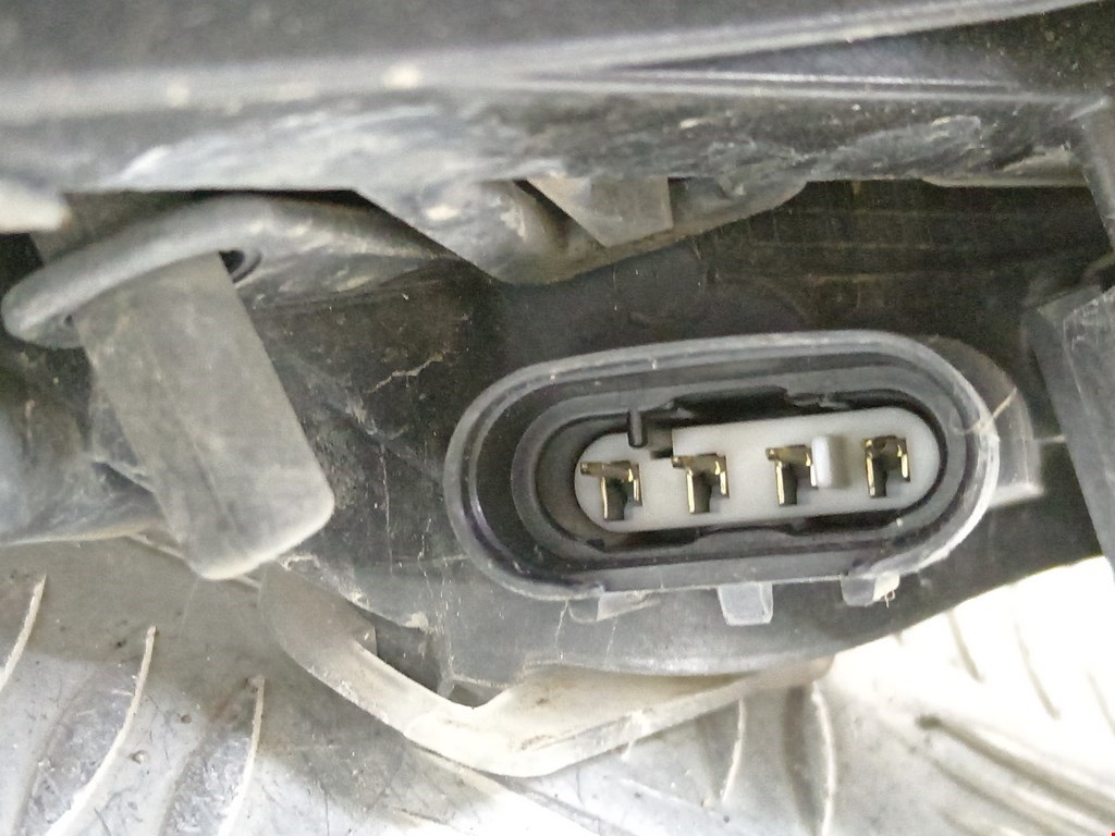 Фара левая LANCIA Delta III (844) 2008-2014